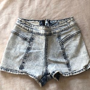 Bull Head shorts